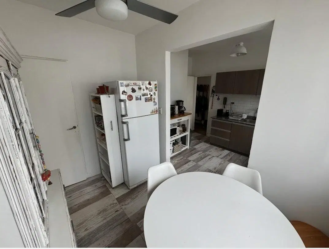 Departamento de 4 ambientes en venta en Balvanera 2