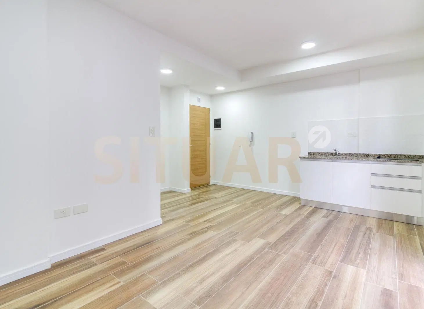 Venta monoambiente en San Cristóbal 5