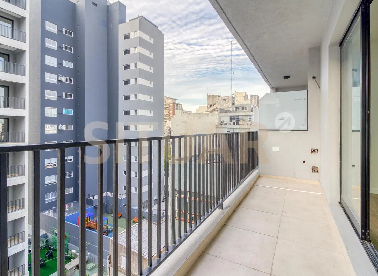 Venta monoambiente en San Cristóbal 2