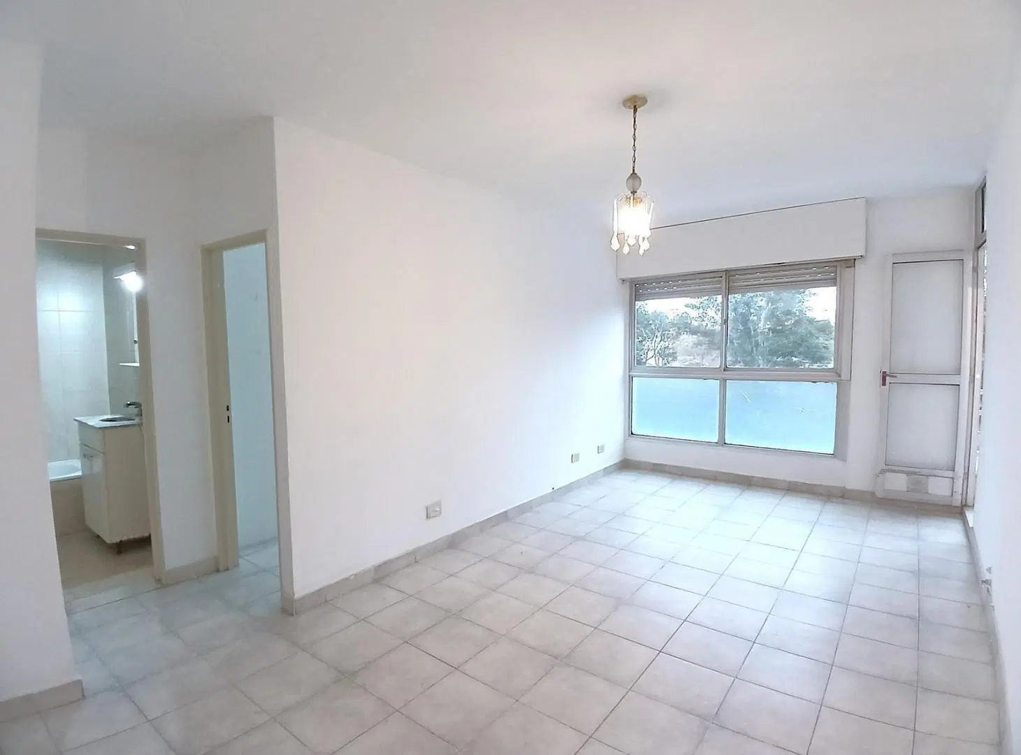 VENTA Departamento 2 Ambientes con cochera opcional APTO CRÉDITO,  profesional, commercial, Airbnb 3