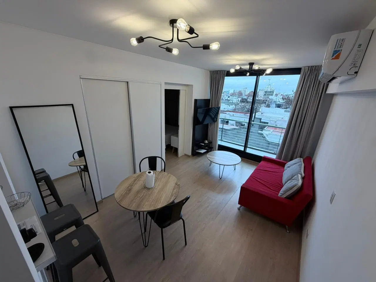 Alquiler Departamento Monoambiente con cochera en Caballito 2