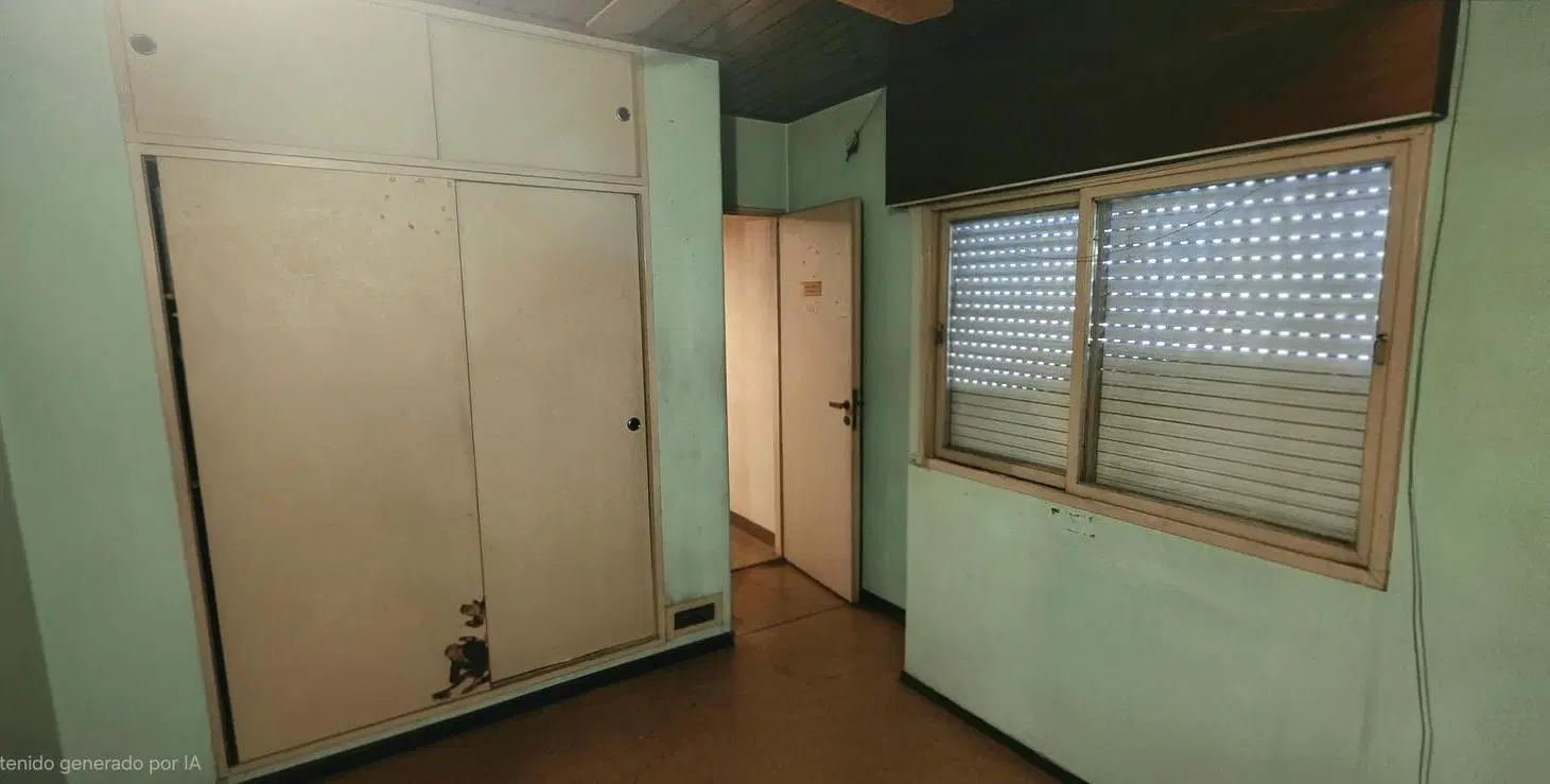 Venta de casa 4 ambientes en  Villa del Parque APTO CRÉDITO 5