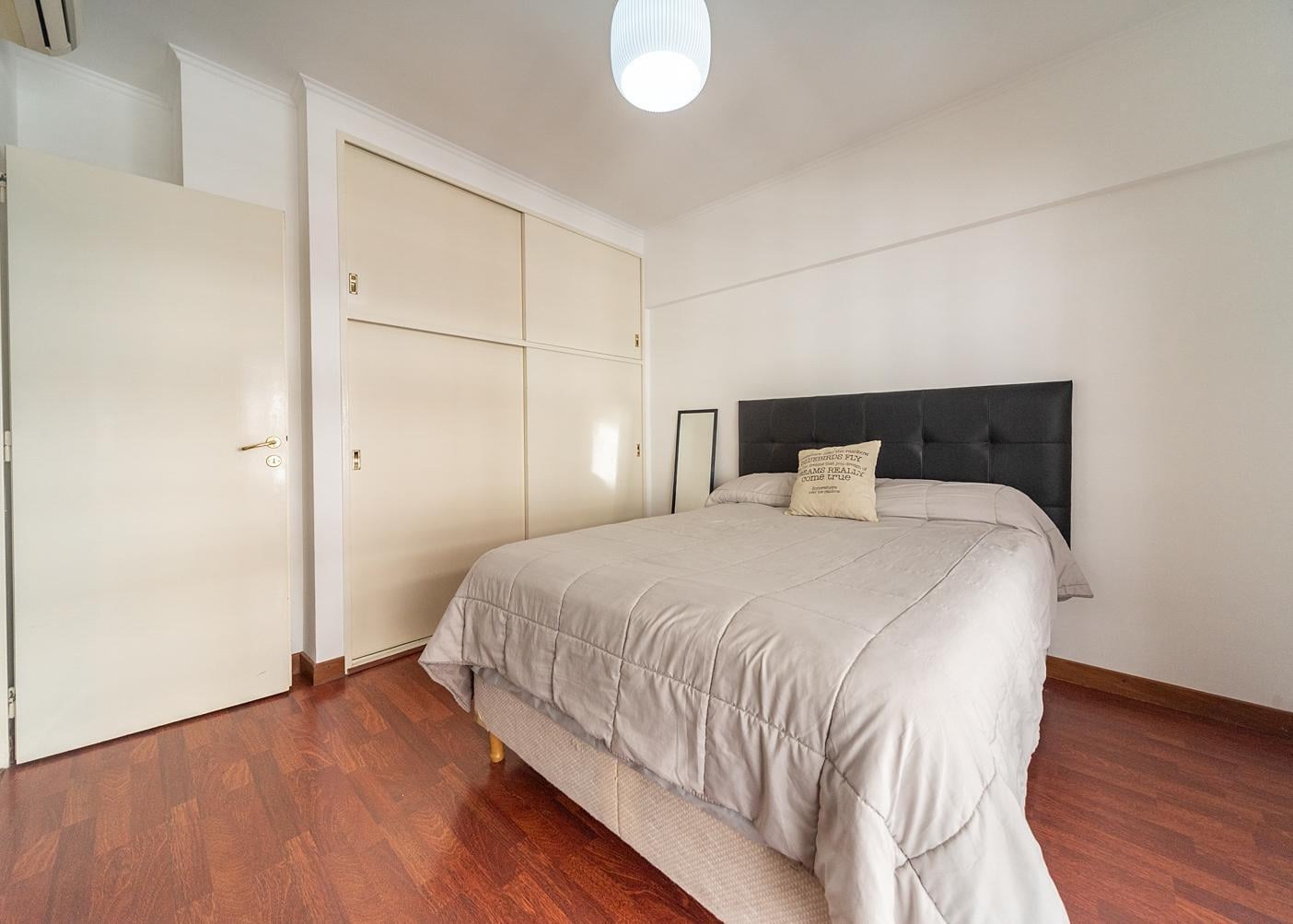 Santa Maria del Puerto Venta Departamento 3 ambientes c/cochera en Puerto Madero