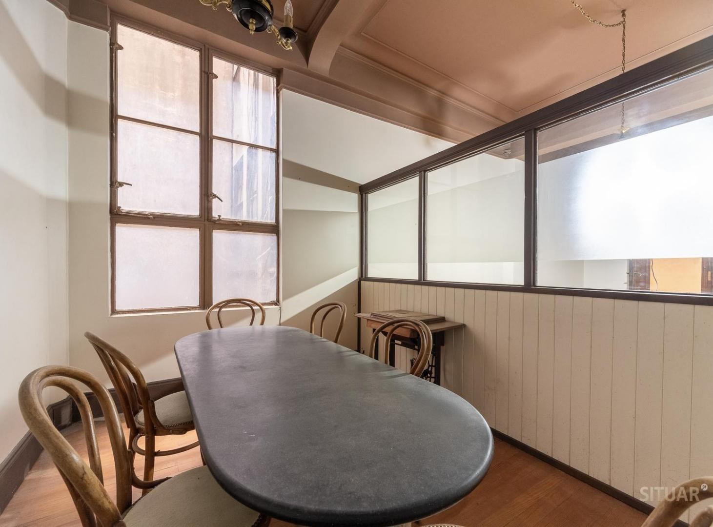 Foto de VENTA O ALQUILER OFICINA EN MONSERRAT, imagen 1