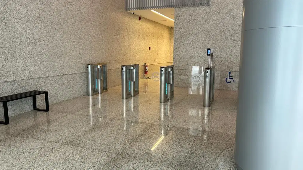 Alquiler Oficina en Microcentro a estrenar 4