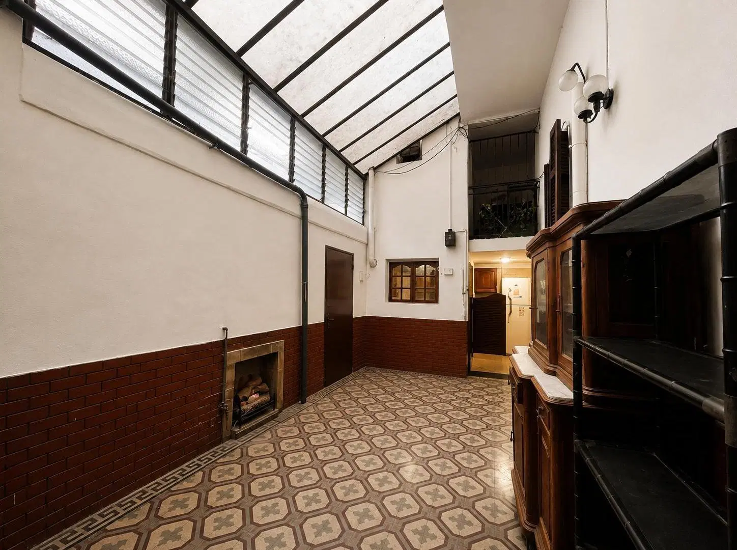 Venta de PH de 3 ambientes con patio y dependencia en Caballito Sur 5