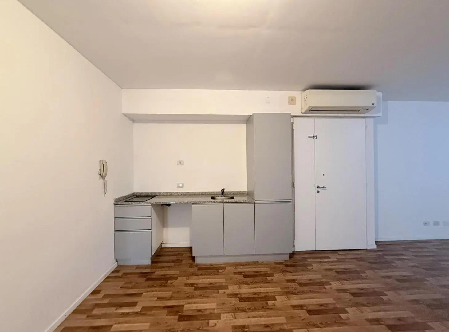 Departamento en alquiler en Quartier Madero con cochera 5