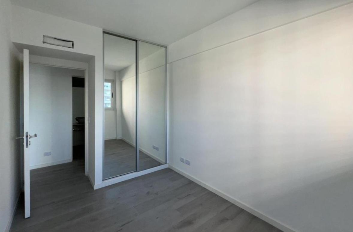 Foto de Venta departamento 4 ambientes, al frente, Las Cañitas, imagen 5