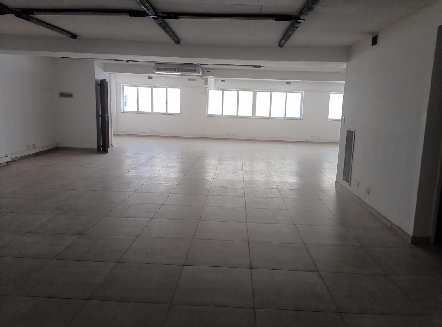 Foto de ALQUILER DE OFICINA EN SAN NICOLAS., imagen 4