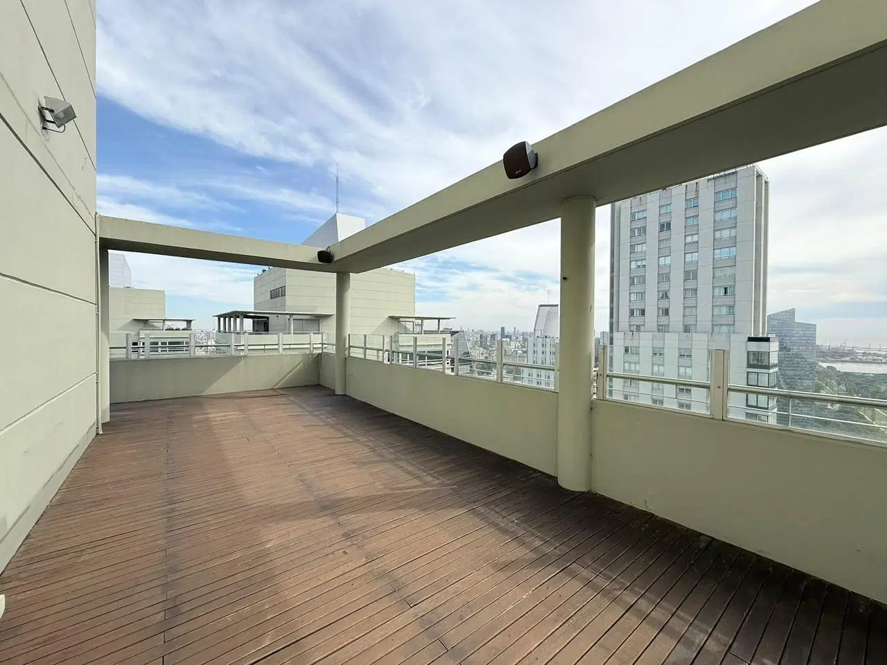 Triplex Penthouse 5 ambientes Terrazas 2 cocheras Le Parc Puerto Madero 4