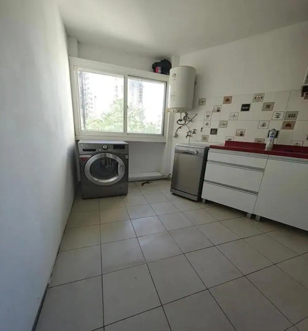 VENTA DEPARTAMENTO DE 4 AMBIENTES EN VILLA LUGANO. 2