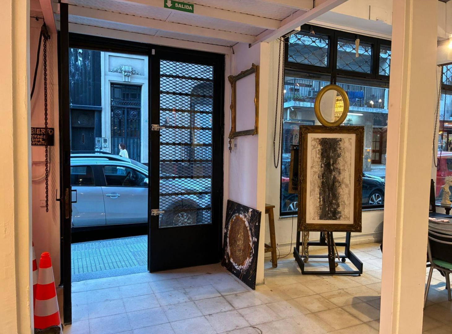 Foto de Alquiler Local comercial en San Telmo excelente vidrieras Apto, imagen 5