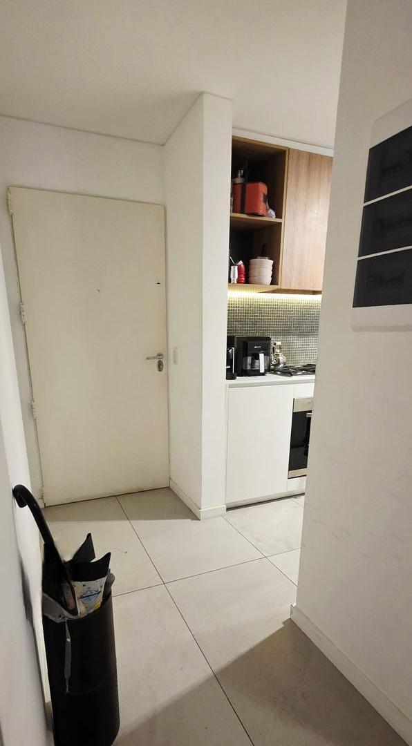 Foto de VENTA DEPARTAMENTO DE 3 AMBIENTES CON COCHERA EN VILLA DEVOTO APTO, imagen 3