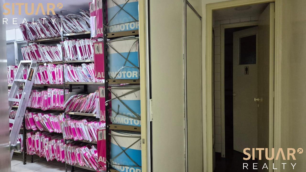 Foto de Venta Oficina 5 ambientes, en Monserrat, imagen 1