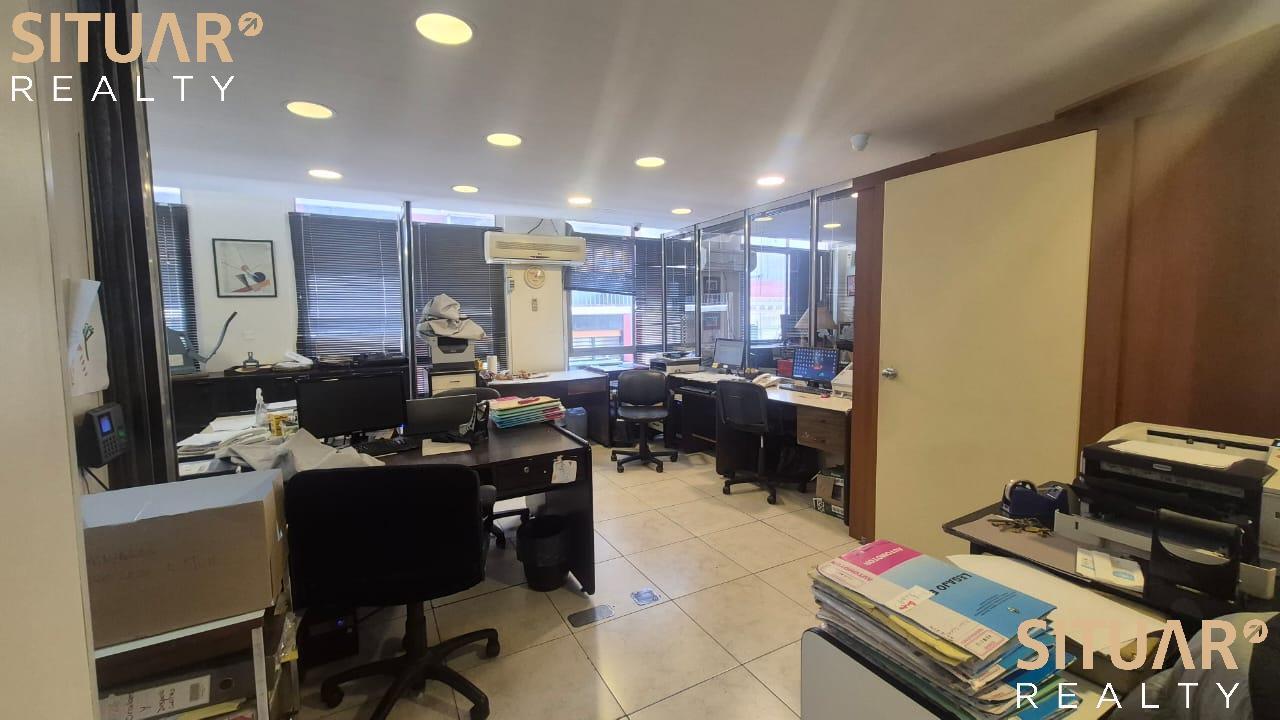 Foto de Venta Oficina 5 ambientes, en Monserrat, imagen 5