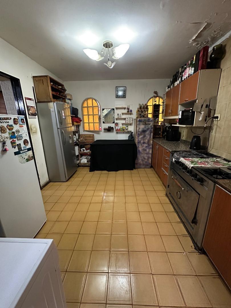 Foto de CASA 4MB CON PATIO, LOTE PROPIO, imagen 2