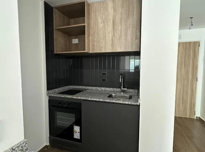Monoambiente alquiler con balcon a estrenar 4