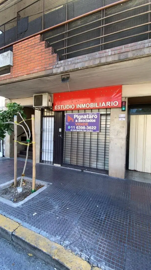 local comercial sobre Avda. 3