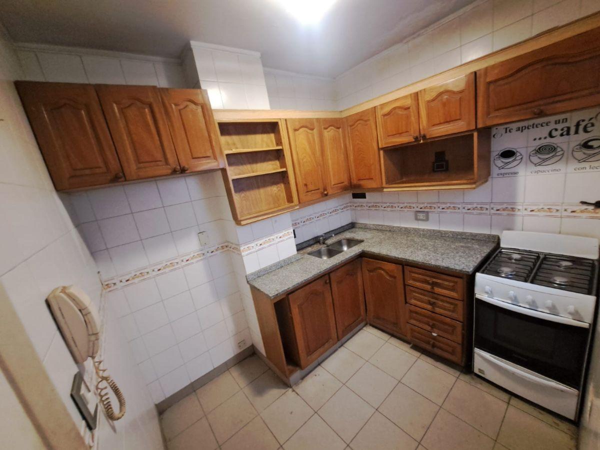 Foto de Depto. de tres ambientes con baulera - Excelente ubicacion en Palermo ., imagen 5