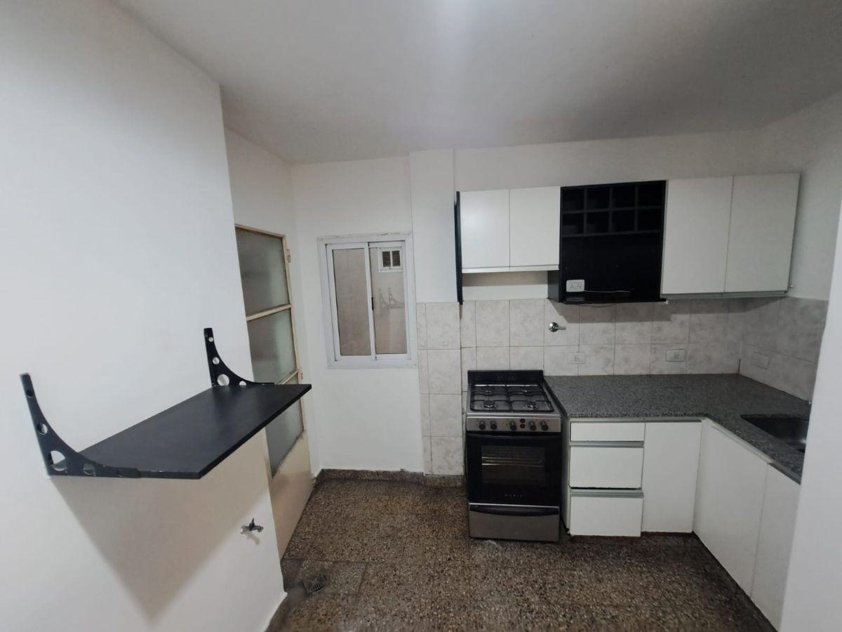 Foto de Depto. de Tres Ambientes en Villa Luro. Excelente ubicación, imagen 4