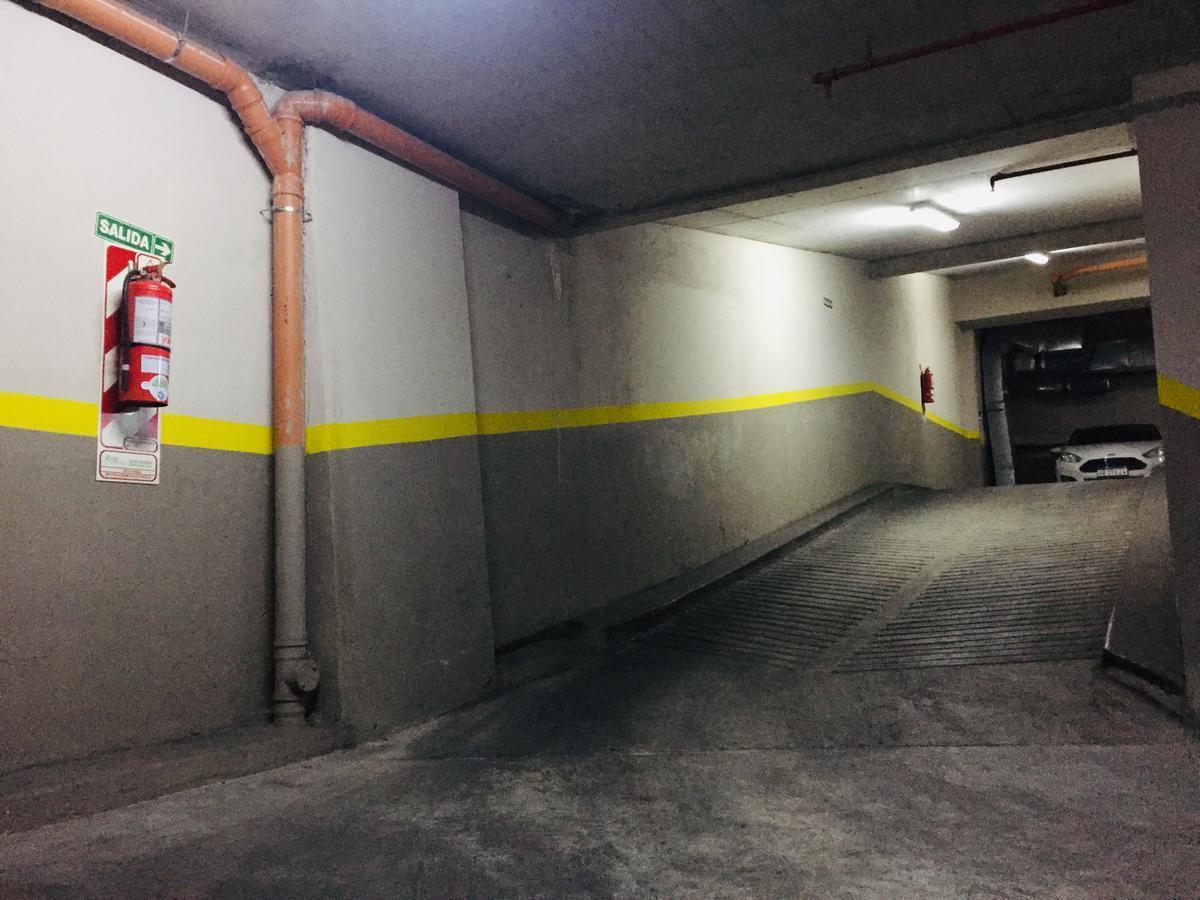 Foto de COCHERAS FIJAS EN VENTA PORTON AUTOMATICO, BELGRANO. E-FURIO., imagen 3