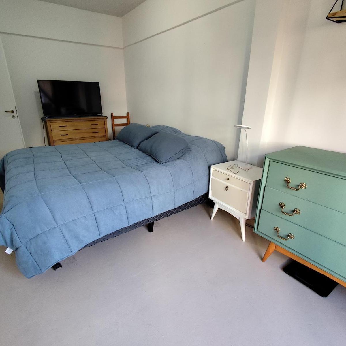 Venta Piso 5 Ambientes con Balcon y Cochera - Belgrano 2