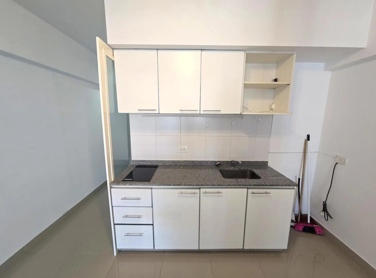 DEPARTAMENTO EN TORRE CON AMENITIES 40m2 CUBIERTOS   BALCON. SIN EXPENSAS. E-FURIO. 3