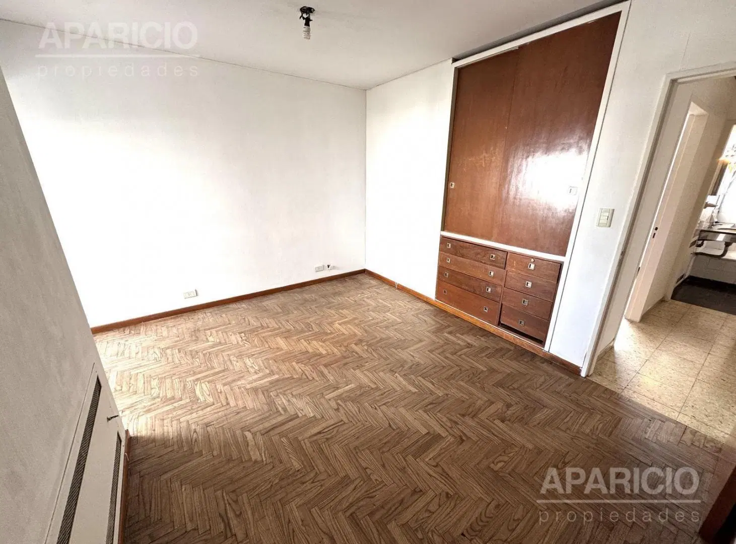 Departamento de 2 dormitorios + escritorio en venta 5