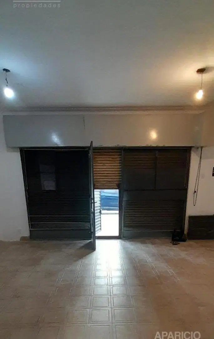 Local en La Plata 4