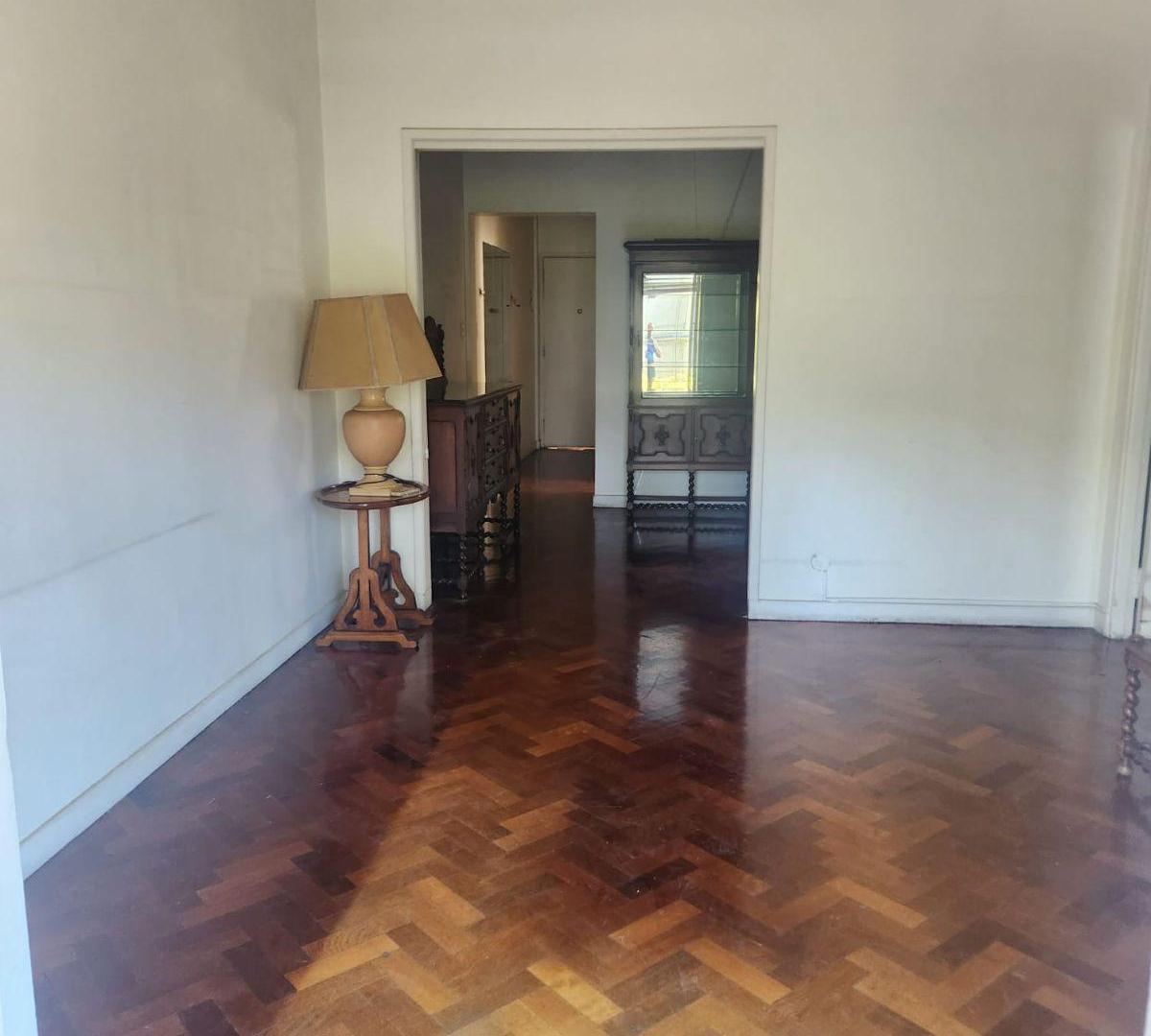 Foto de VENTA departamento semipiso antiguo de categoría 4 ambientes con, imagen 3