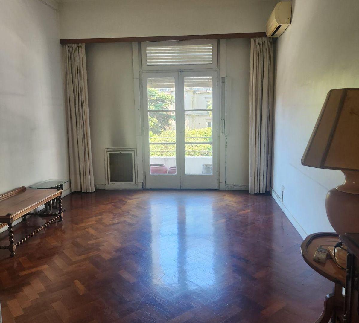 Foto de VENTA departamento semipiso antiguo de categoría 4 ambientes con, imagen 5