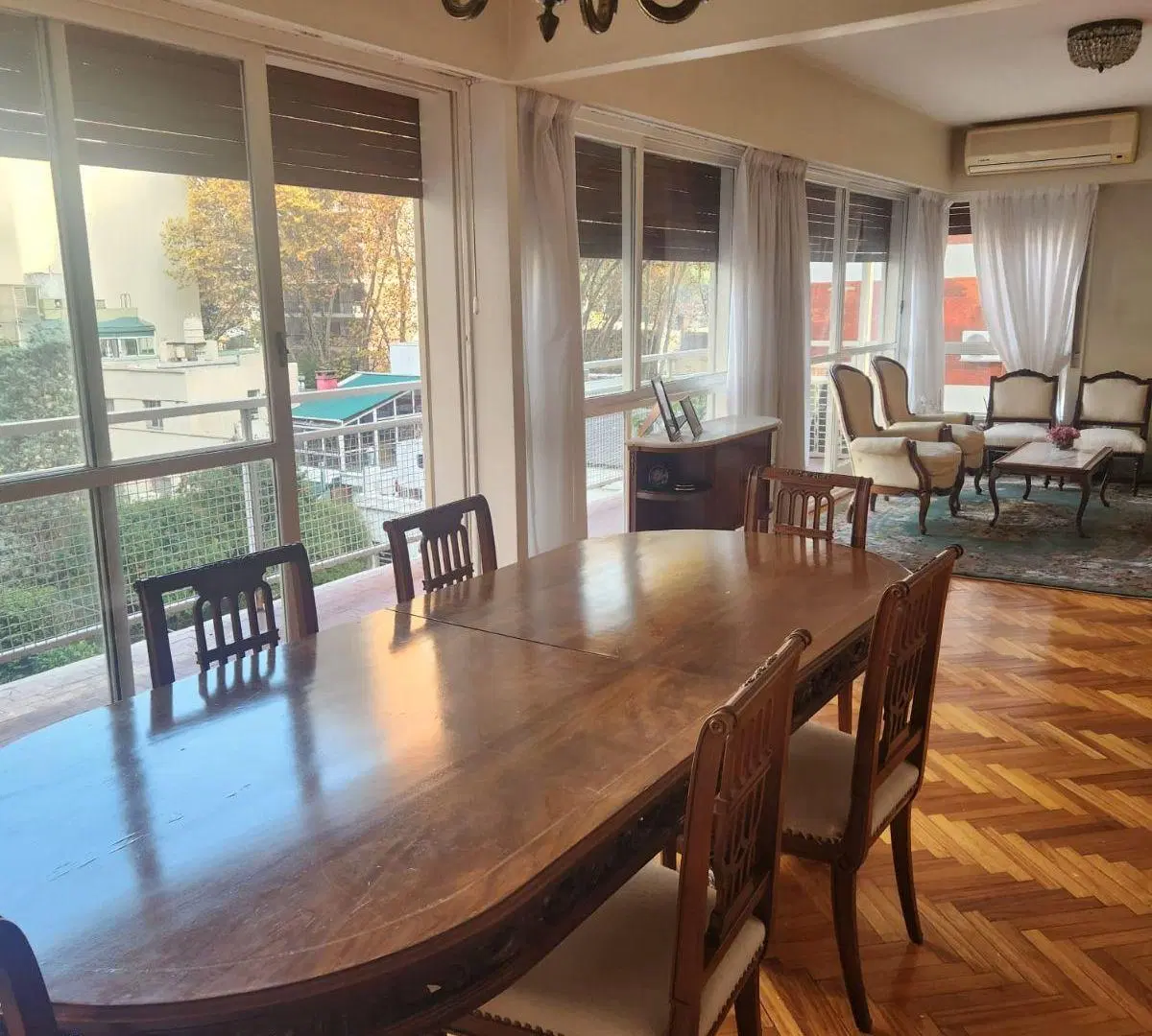 SEMIPISO DE CATEGORIA, 3Ambientes ,suite, 2 baños , lavadero, comedor diario, cochera y baulera 4