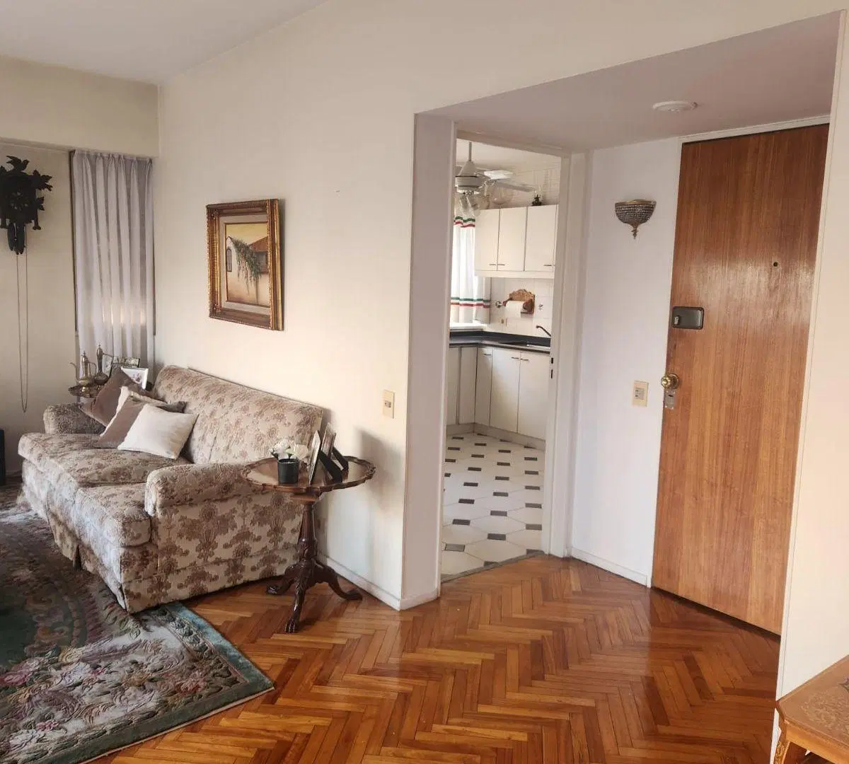 SEMIPISO DE CATEGORIA, 3Ambientes ,suite, 2 baños , lavadero, comedor diario, cochera y baulera 8