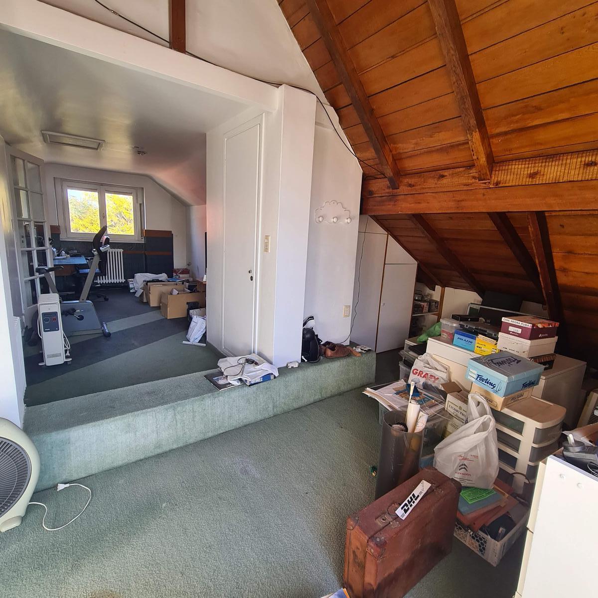 Solida Casa en Acassuso Vías a Libertador (2 Cuadras de Kansas) 5