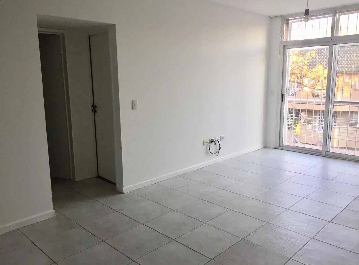 Departamento en S.Isi.-Vias/Rolon 5
