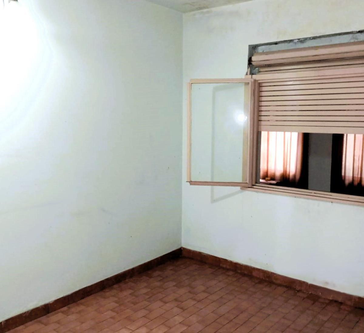 CASA AMERICANA EN B° LA PERLITA (a mts de Ruta 23)