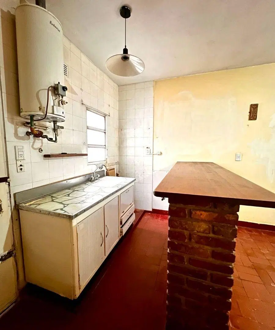 OPORTUNIDAD: HERMOSA CASA IDEAL INVERSIÓN 8