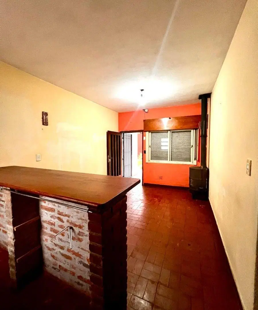 OPORTUNIDAD: HERMOSA CASA IDEAL INVERSIÓN 4