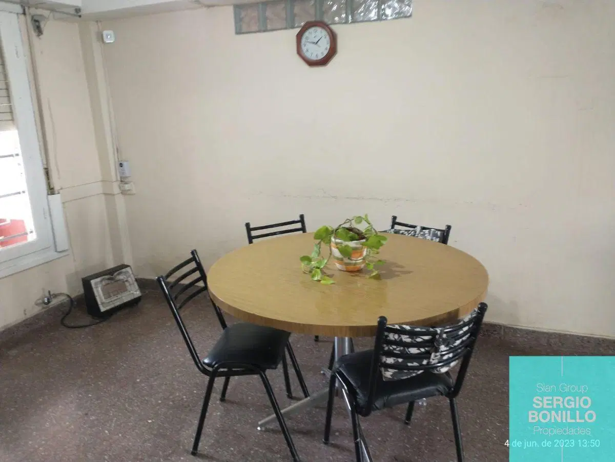 Casa en alquiler de 2 dormitorios c/ cochera en Lomas del Mirador 5