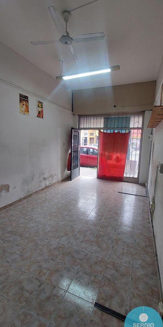 Foto de Local comercial en venta ubicado en Ramos Mejía, imagen 1
