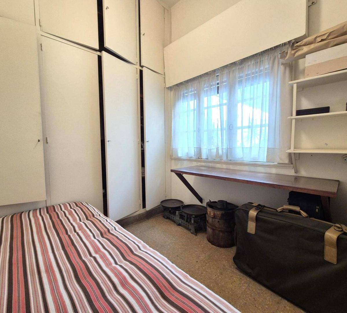 Casa en Venta Sobre Lote Propio. Dos Propiedades en Block 3