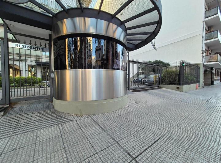Departamento en Venta de 4 Ambientes en Barracas con Cochera 2