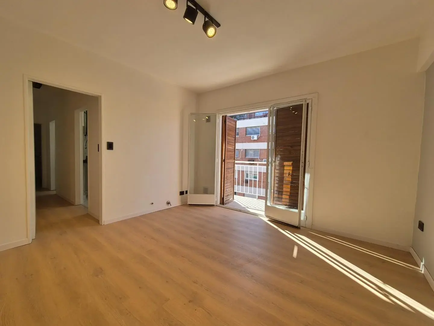 Departamento de 4 Ambientes en Barracas con Balcón 4