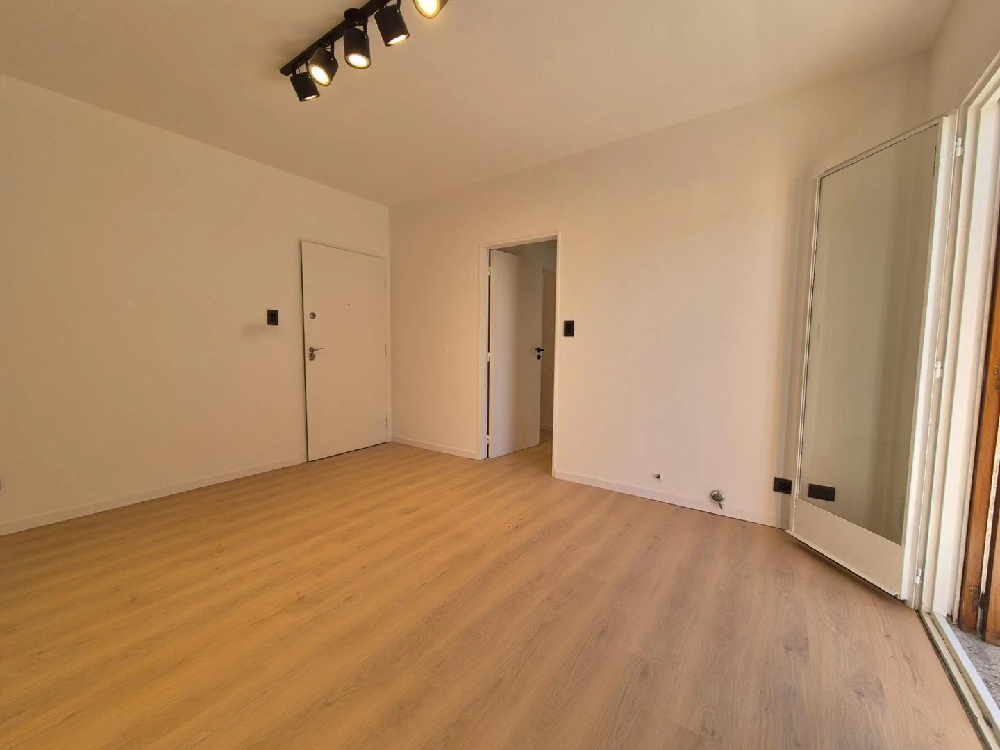 Departamento de 3 Ambientes con Dependencia en Barracas