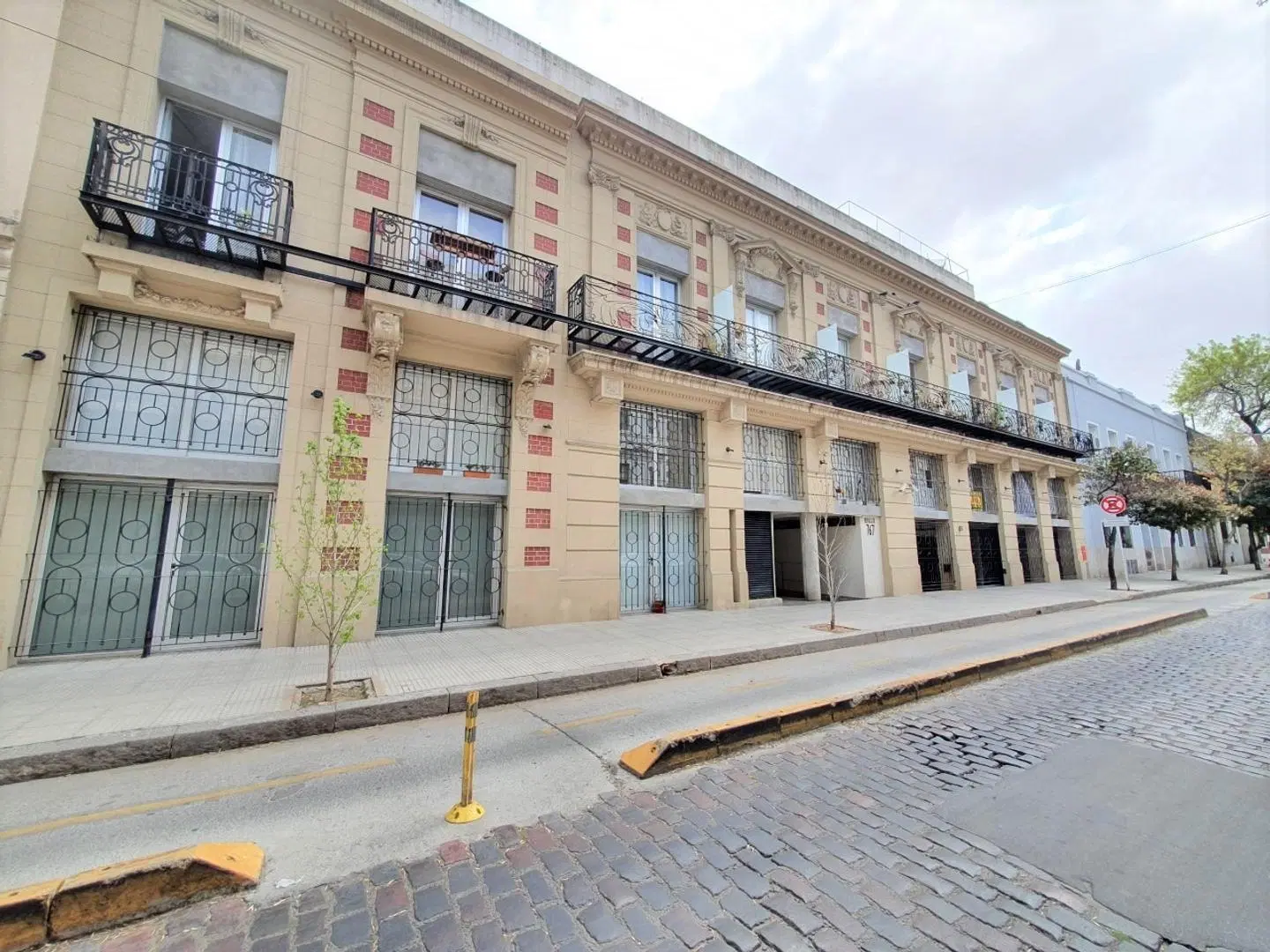 Departamento en Venta de 2 Ambientes con Terraza Propia 4