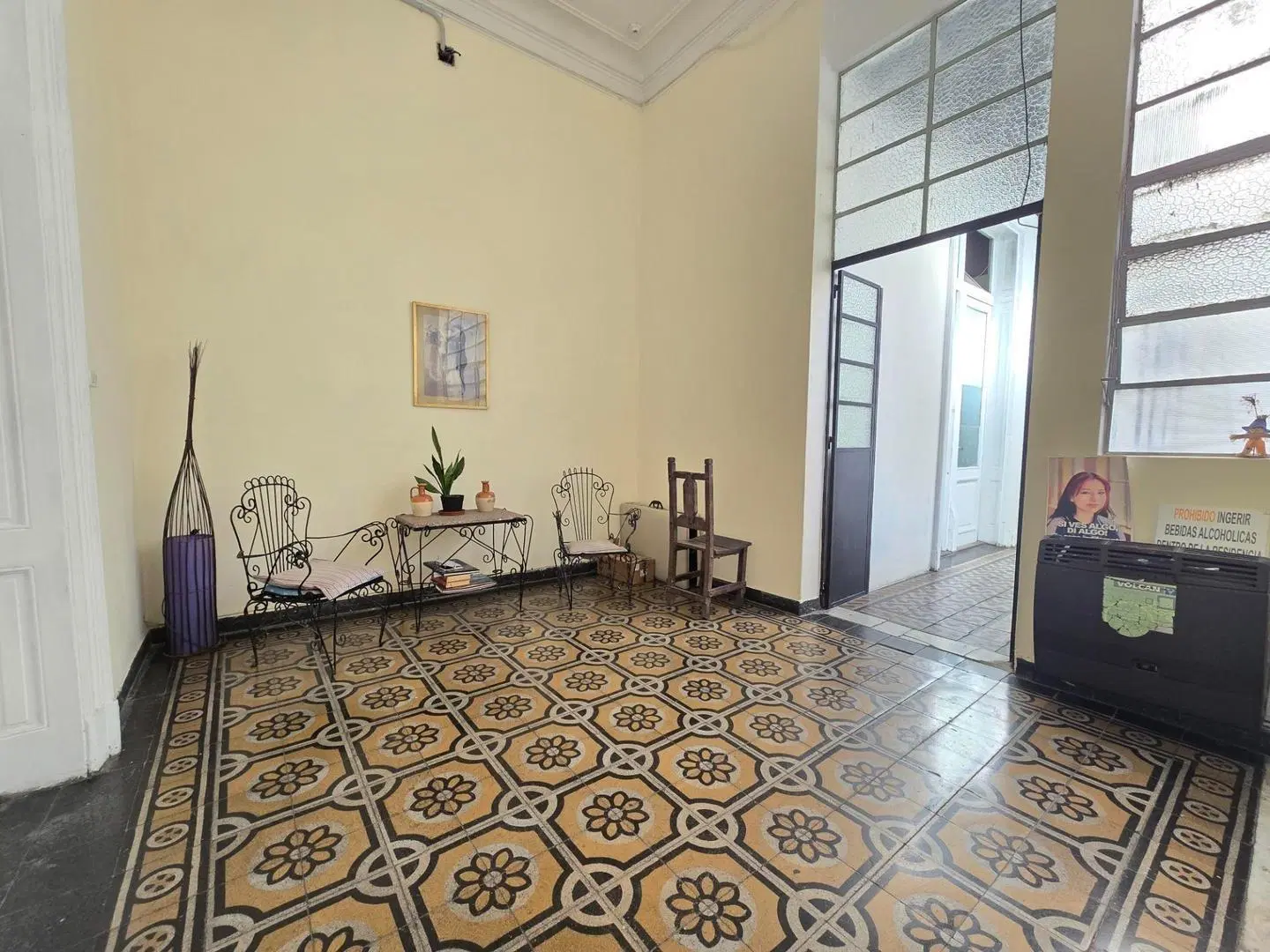 Hostel / Pension en venta en el limite San Telmo y Monserrat 2