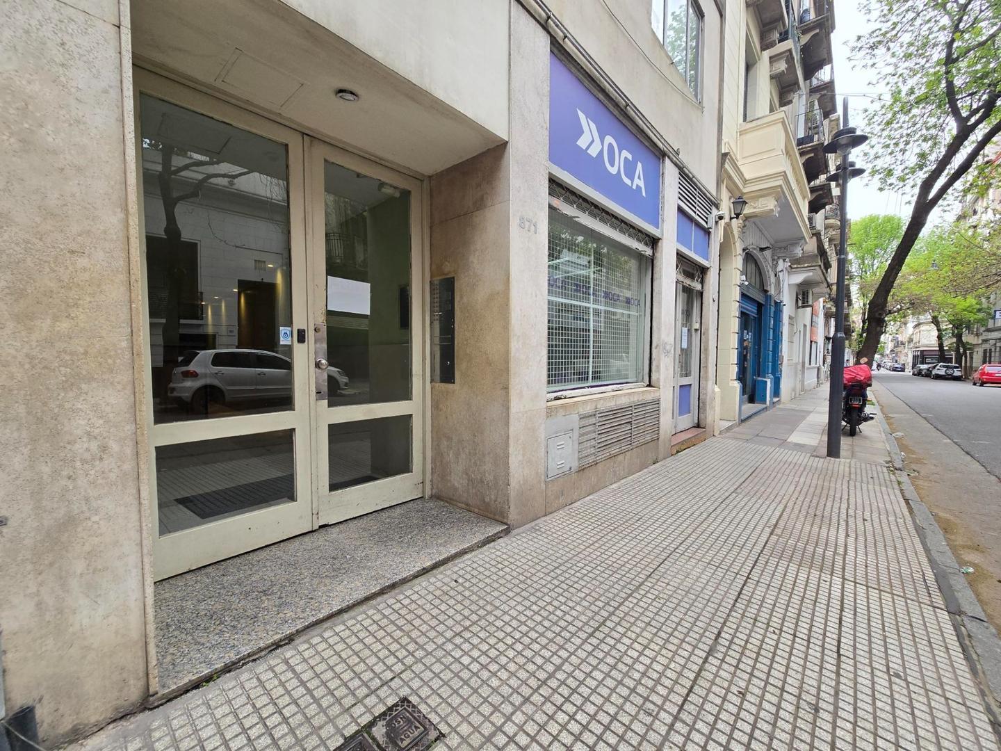 Foto de Oficina en Alquiler en Monserrat. Apta varios Destinos, imagen 3