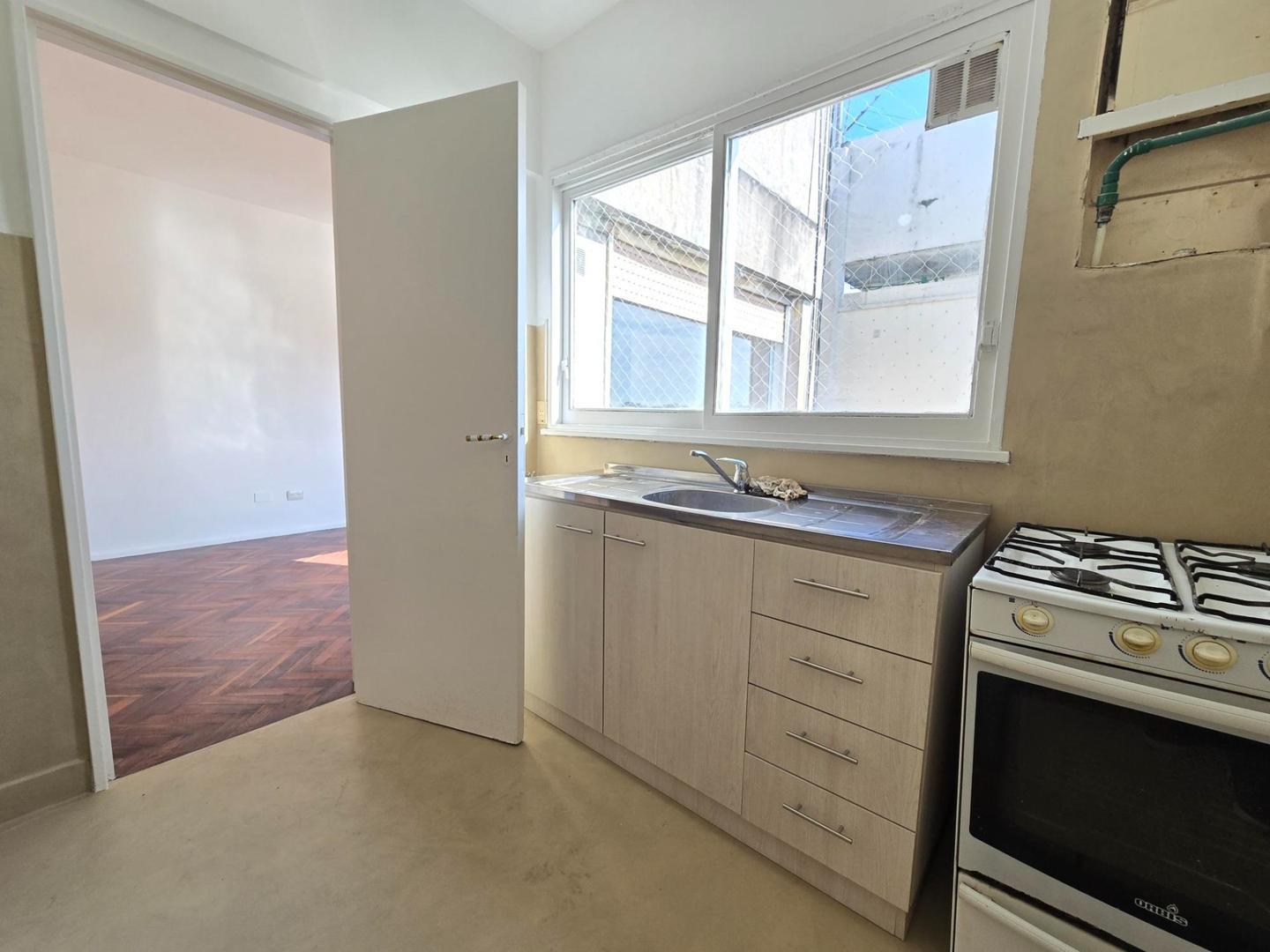 Foto de Departamento en Venta en Flores de 2 Ambientes, imagen 5