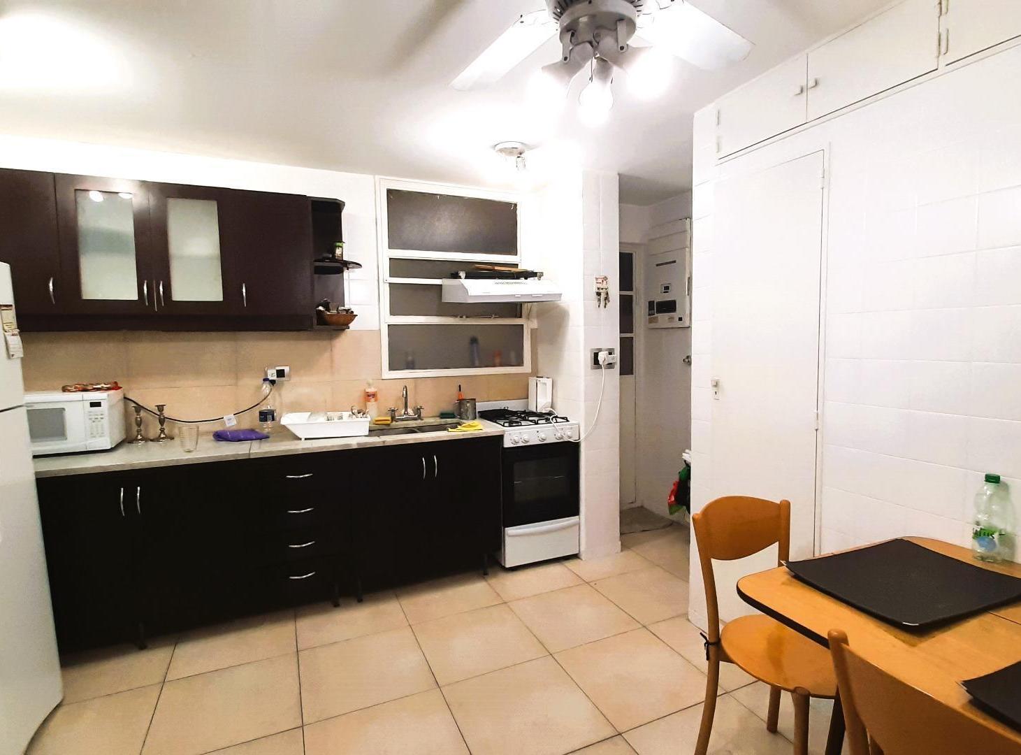 Foto de DEPARTAMENTO EN VENTA 4 AMBIENTES CON COCHERA - BELGRANO, imagen 1