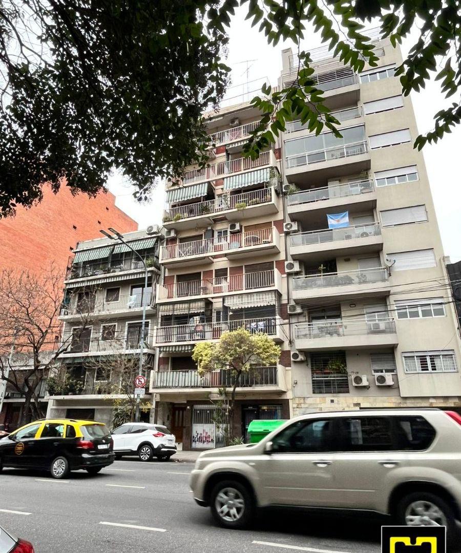 Excelente Monoambiente Funcional con Cocina Independiente